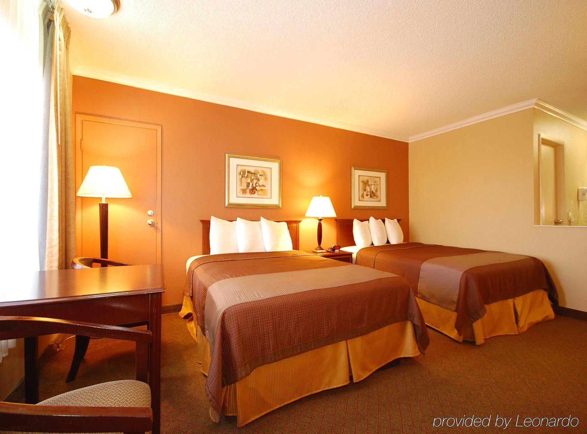 Best Western Courtesy - At The Park Hotel Anaheim